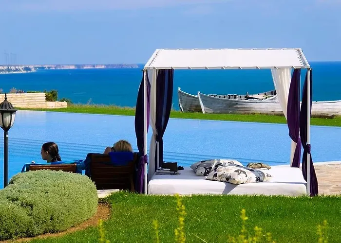 Апартхотел Hc Kaliakria Топола