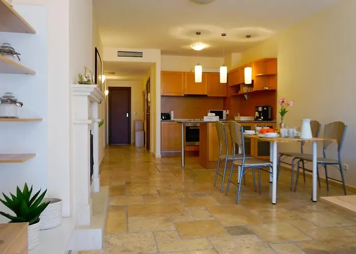 Hc Kaliakria Апартхотел Топола