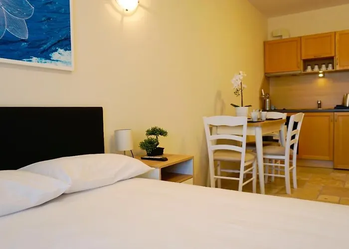 Hc Kaliakria Топола